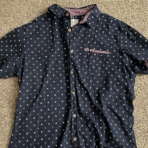 COPY - Button up